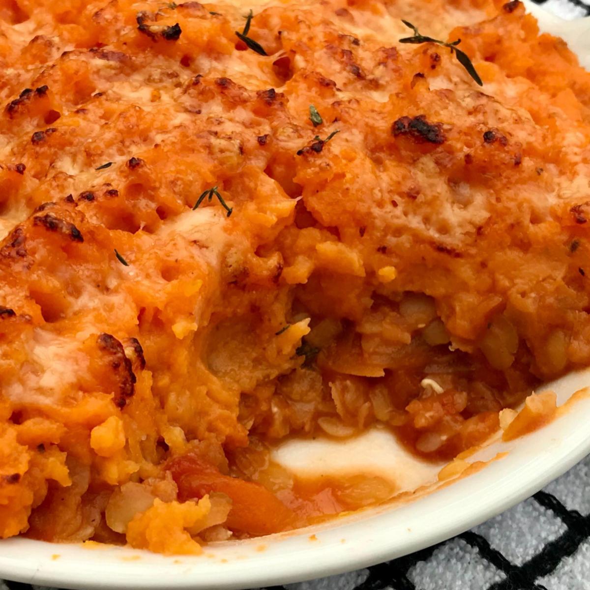 Red Lentil Bolognese - Cinnamon and Kale