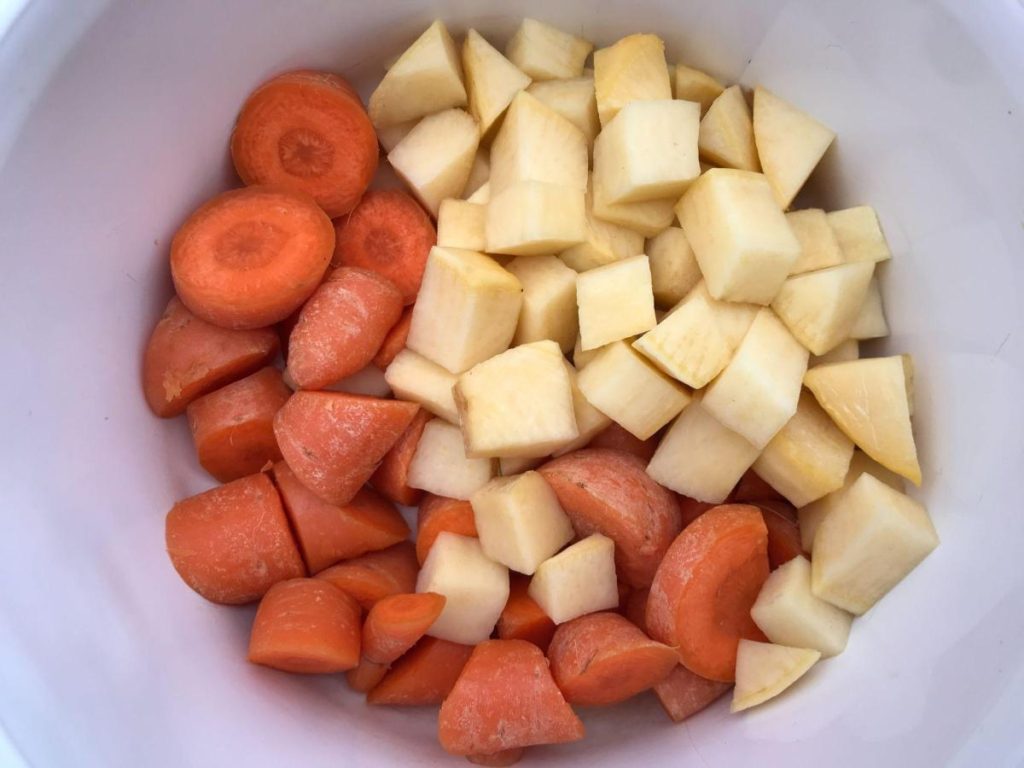 Cubes of swede and carrot
