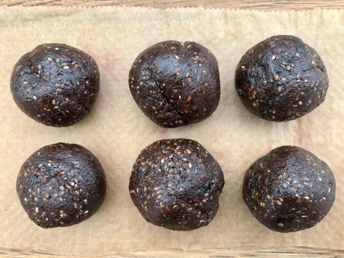 Bliss balls on baking paper