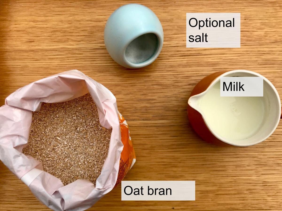 Oat bran porridge ingredients