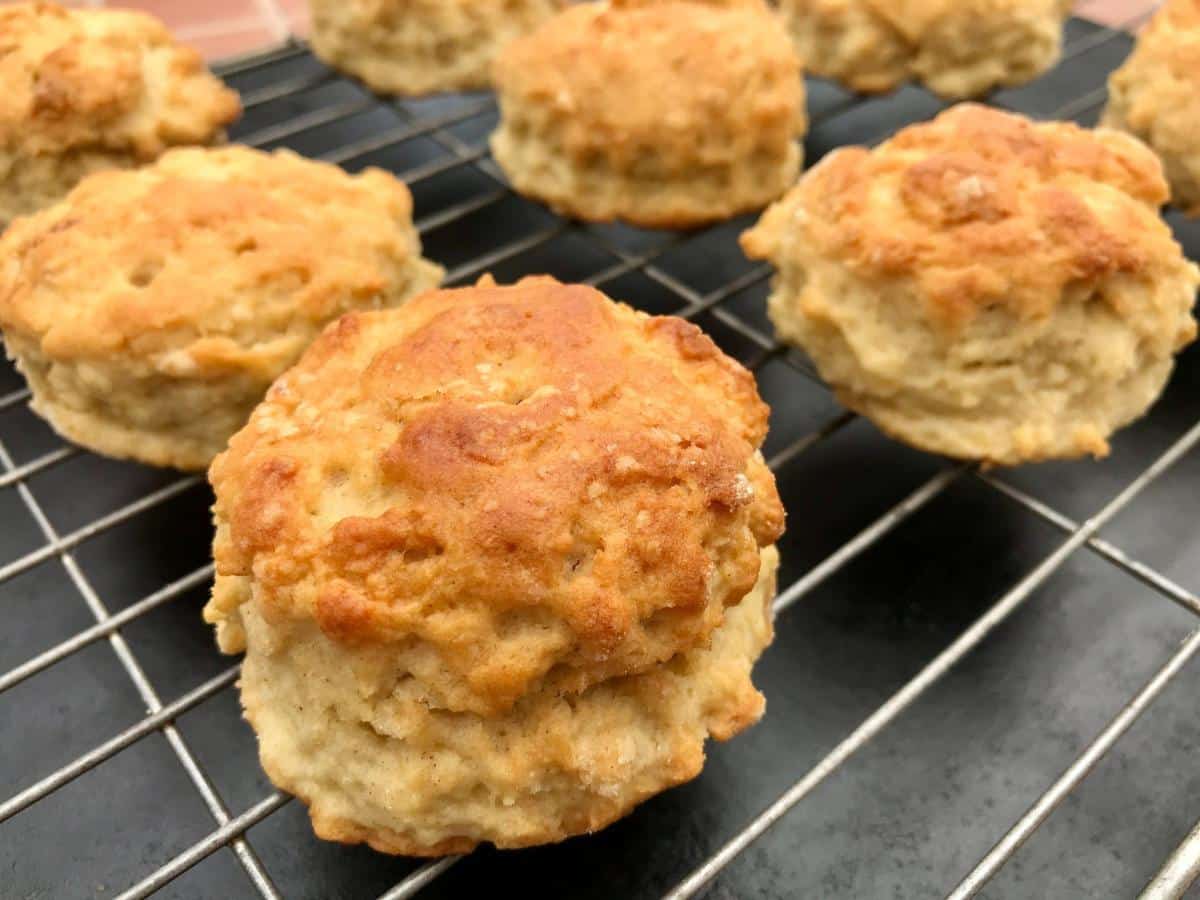 Dairy free scones on wire rack.