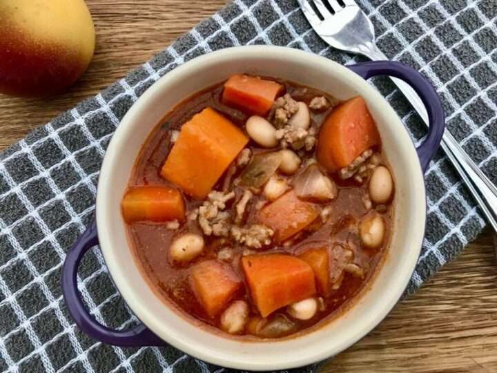 Lamb Mince Stew - Cinnamon and Kale