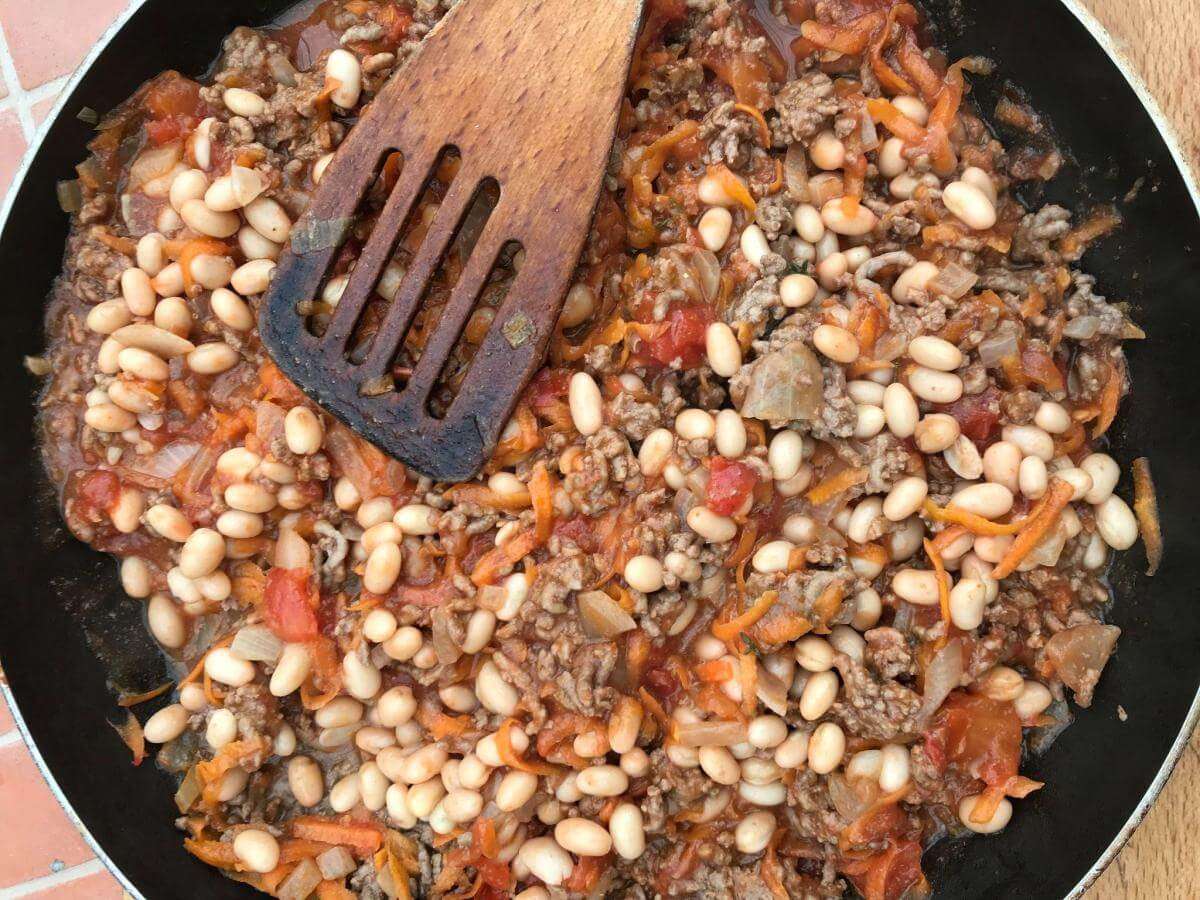 Cottage pie mix with beans.