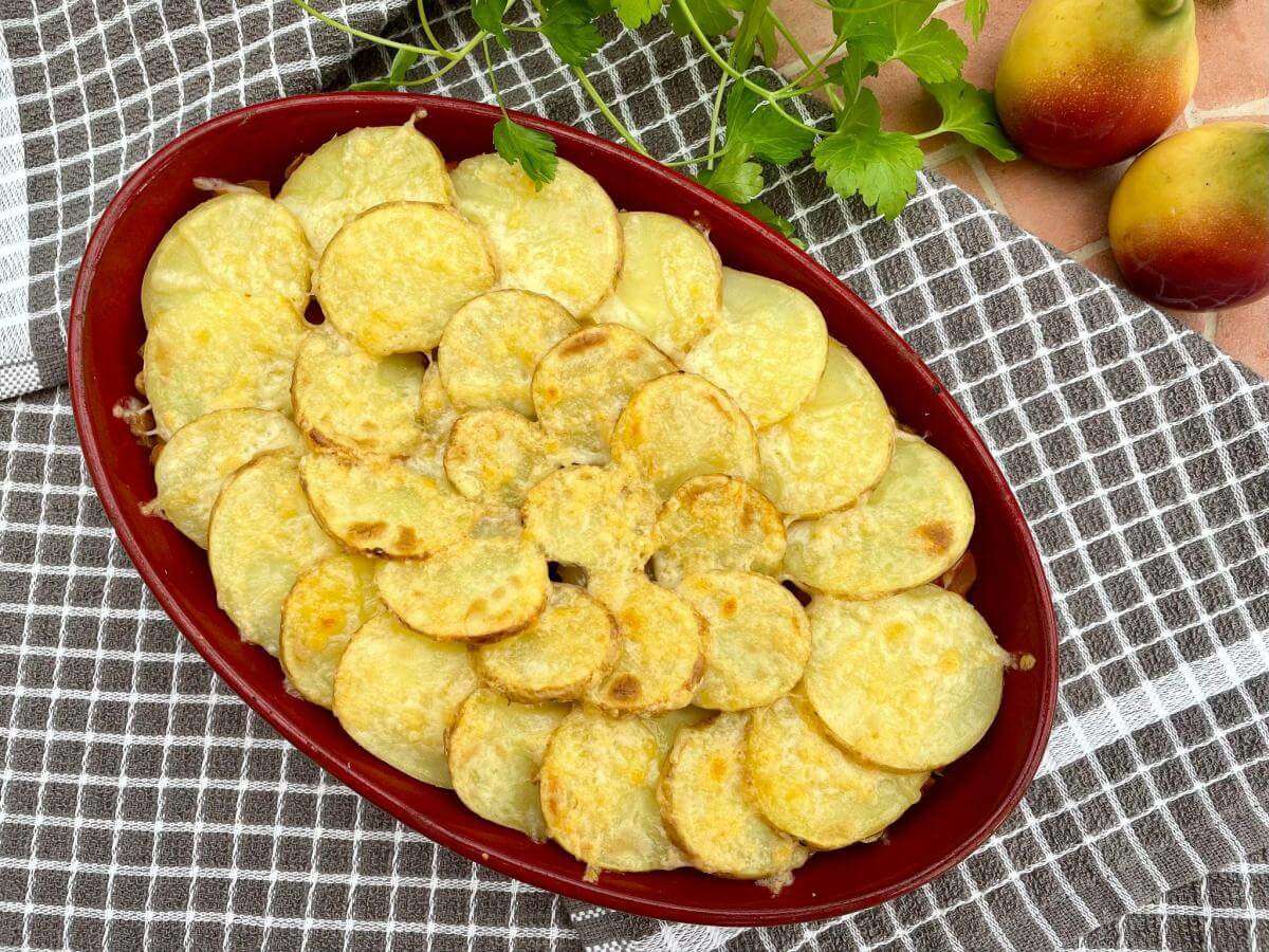 Vegetarian hotpot with potato topping.