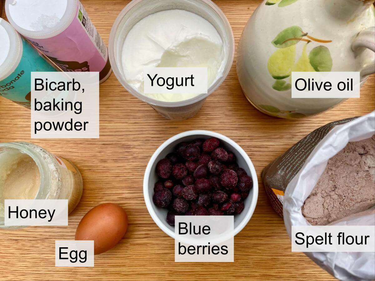 Spelt flour, blueberries, egg, honey, olive oil, yogurt, bicarb, baking powder.